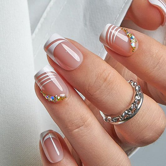 CurvLife front packaging showing apricot glossy nude nails and included kit benefits