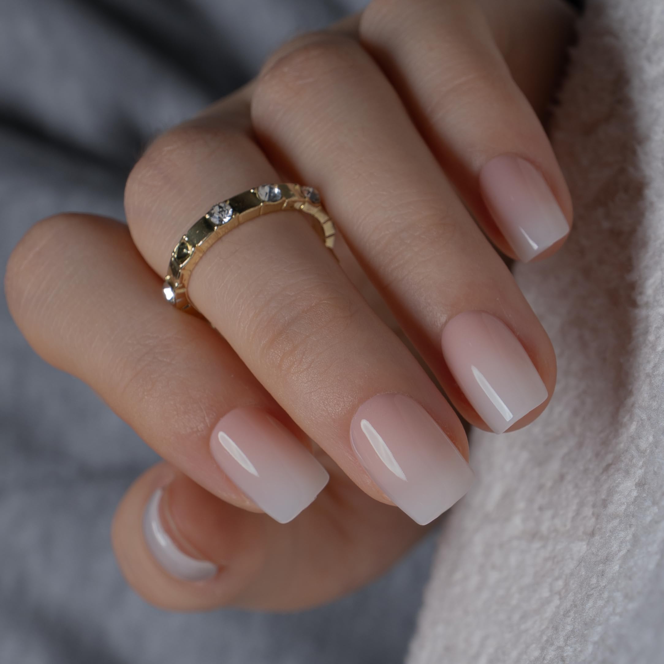 CurvLife front packaging showing ombre pink nails and included glue for convenience