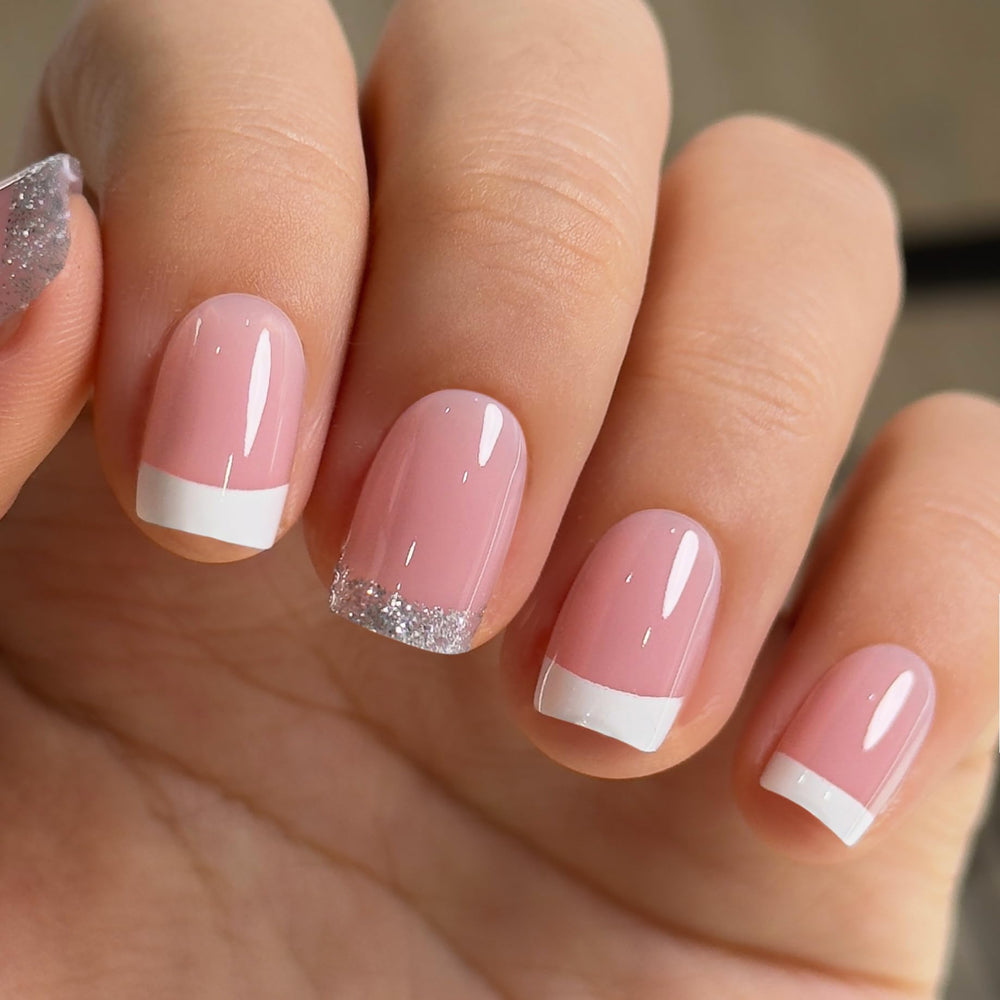 Curvlife front packaging showing short square pink set with quick salon finish