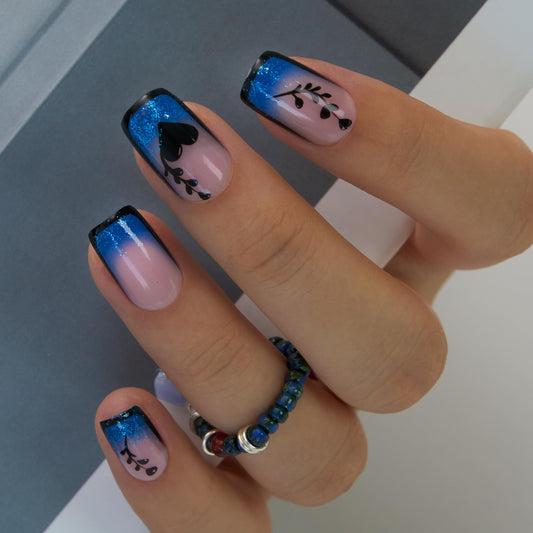 Curvlife front packaging showing 30-piece press on nails kit and benefits