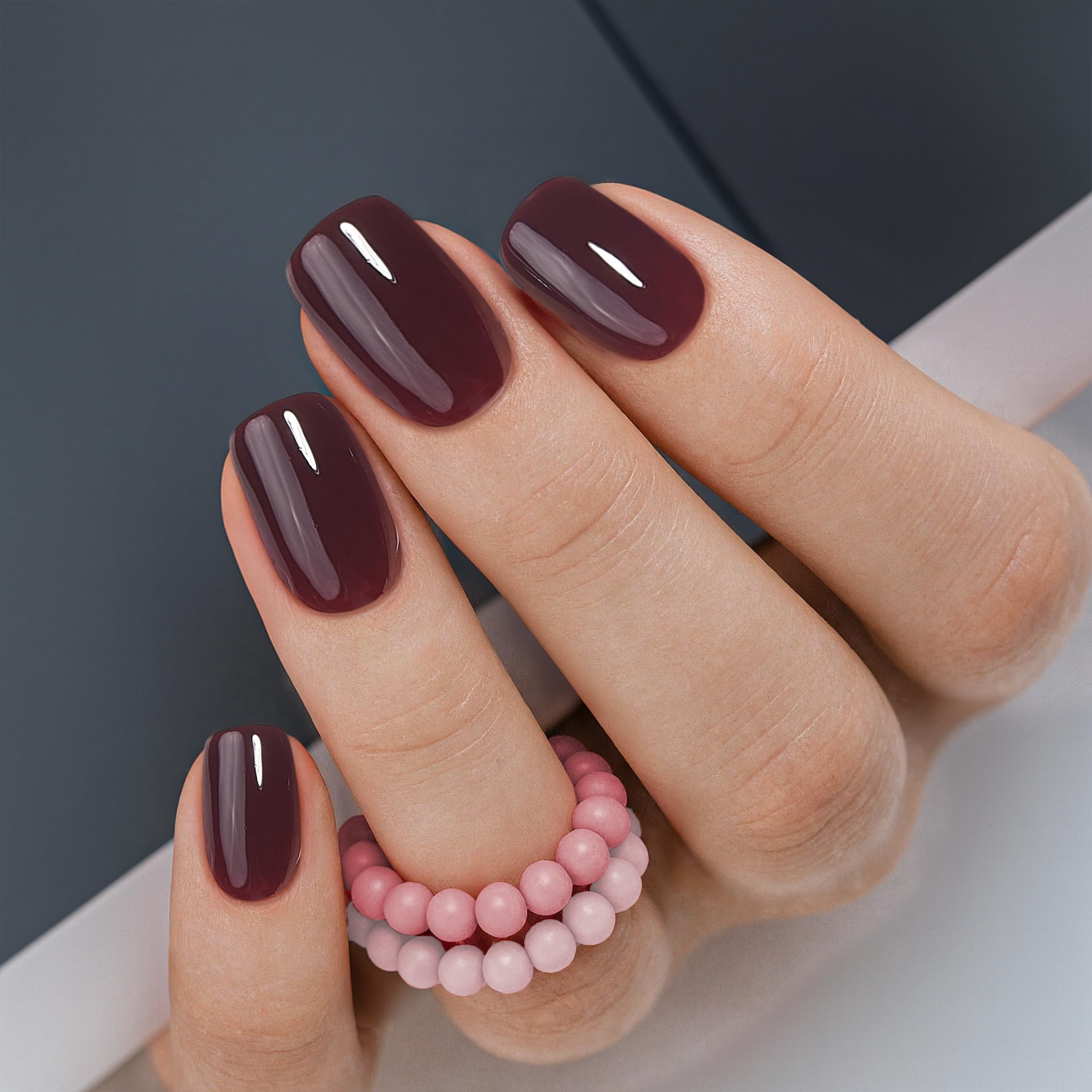 CurvLife front packaging showing wine red nails and complete kit benefits