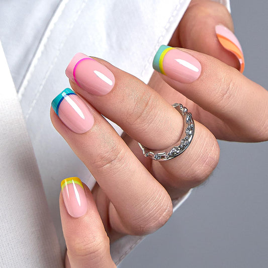 CurvLife front packaging showing full nail kit and neat storage benefiting easy organization