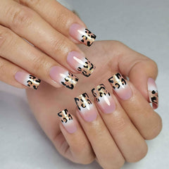 CurvLife gel texture close-up showing flexible soft-gel benefit for comfortable wear