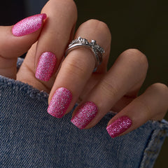 CurvLife front packaging showing Glitter Pop set and immediate polish benefit