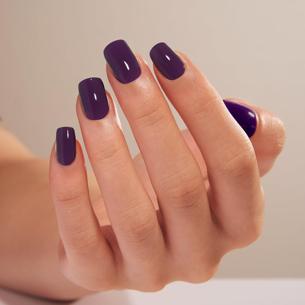 CurvLife nails in use typing to show durability and everyday practicality