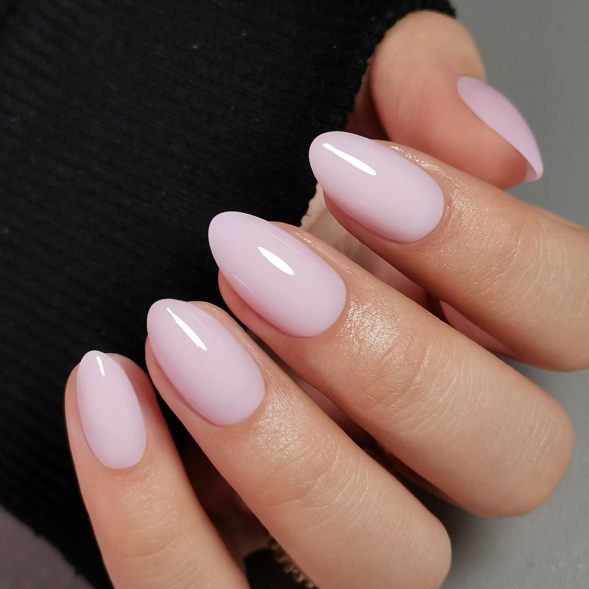 CurvLife front packaging showing light purple almond nails and salon-quality finish