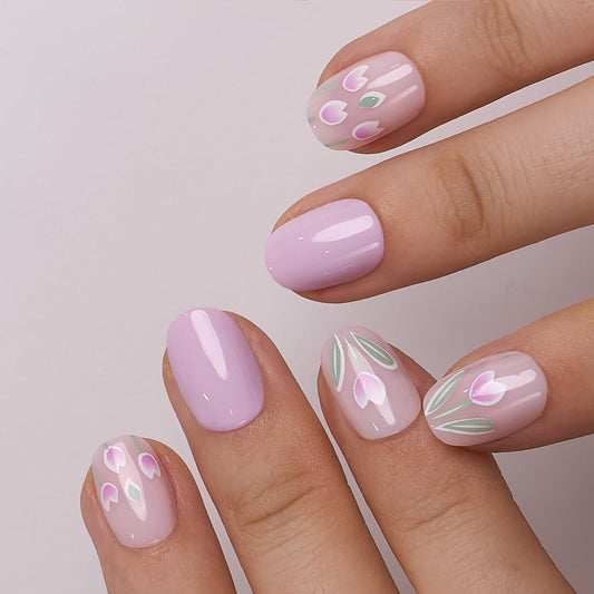 CurvLife close-up of soft gel nail texture highlighting comfort and flexibility