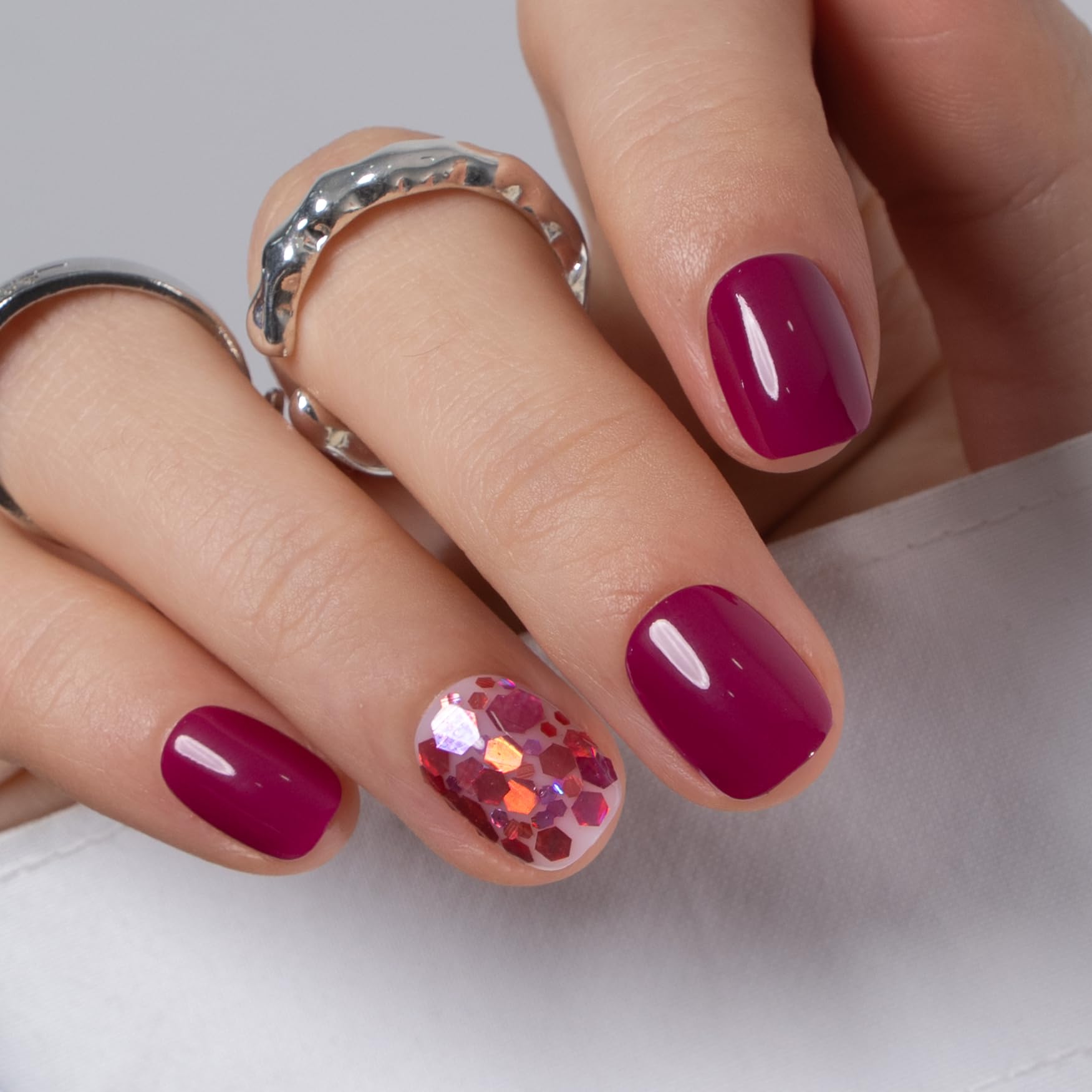 CurvLife close-up of nail surface showing glossy gel finish benefit: salon shine