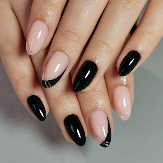 CurvLife front packaging showing black gold border nails and kit contents for quick styling