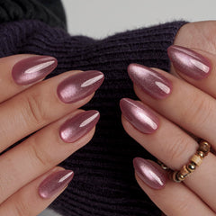 CurvLife side profile of a single nail showing natural curve and flexible fit benefit