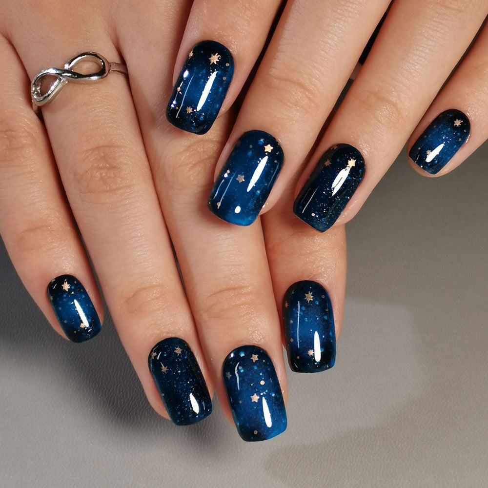 CurvLife side profile of short length nails demonstrating natural fit