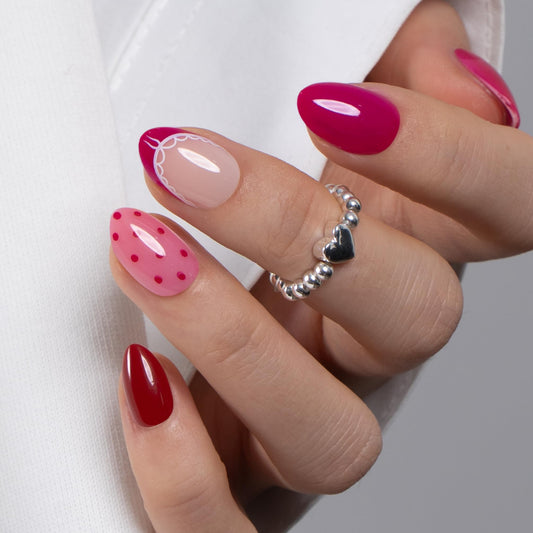 CurvLife close-up of soft gel texture highlighting glossy, chip-resistant finish