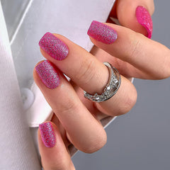 CurvLife close-up of square soft gel texture highlighting chip-resistant shine