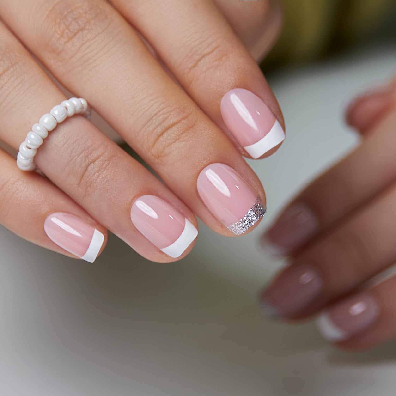 Curvlife flexible gel texture side view demonstrating comfortable natural fit