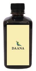 DAANA neem oil texture closeup highlighting rich unrefined consistency benefit