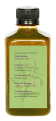 DAANA sesame oil pouring close-up highlighting smooth texture and absorption