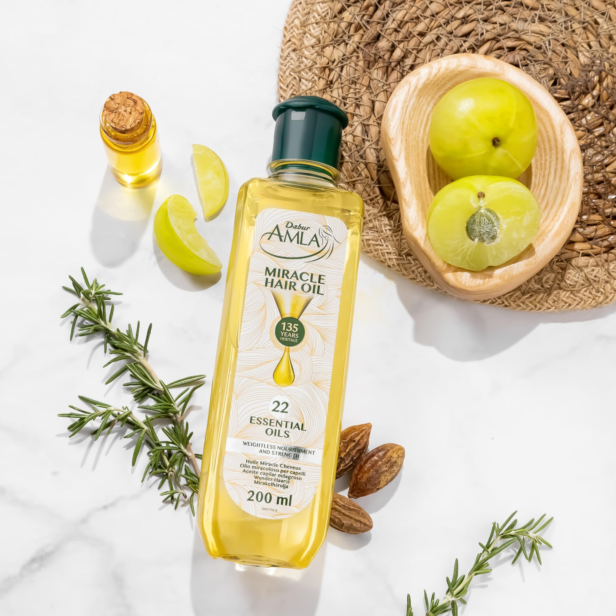 Dabur Amla Luxe scalp massage application demonstrating nourishment and root conditioning
