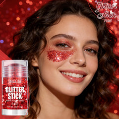 DAGEDA red glitter texture close-up highlighting reflective glitter and smooth glide