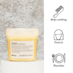 Davines DEDE in-shower application on mid-lengths, quick detangling advantage