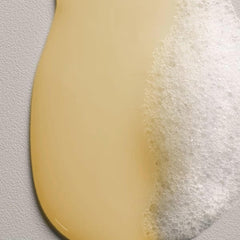 Davines LOVE smoothing shampoo olive extract close-up highlights nourishing benefit