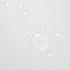 Davines OI Liquid Luster applied on damp hair for instant detangling