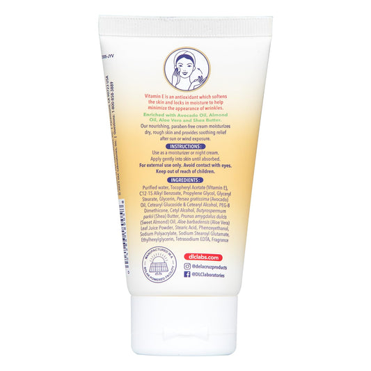 De La Cruz back label close-up listing ingredients and usage benefits