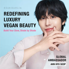 DEARDAHLIA botanical ingredients safflower and cranberry emphasizing nourishment