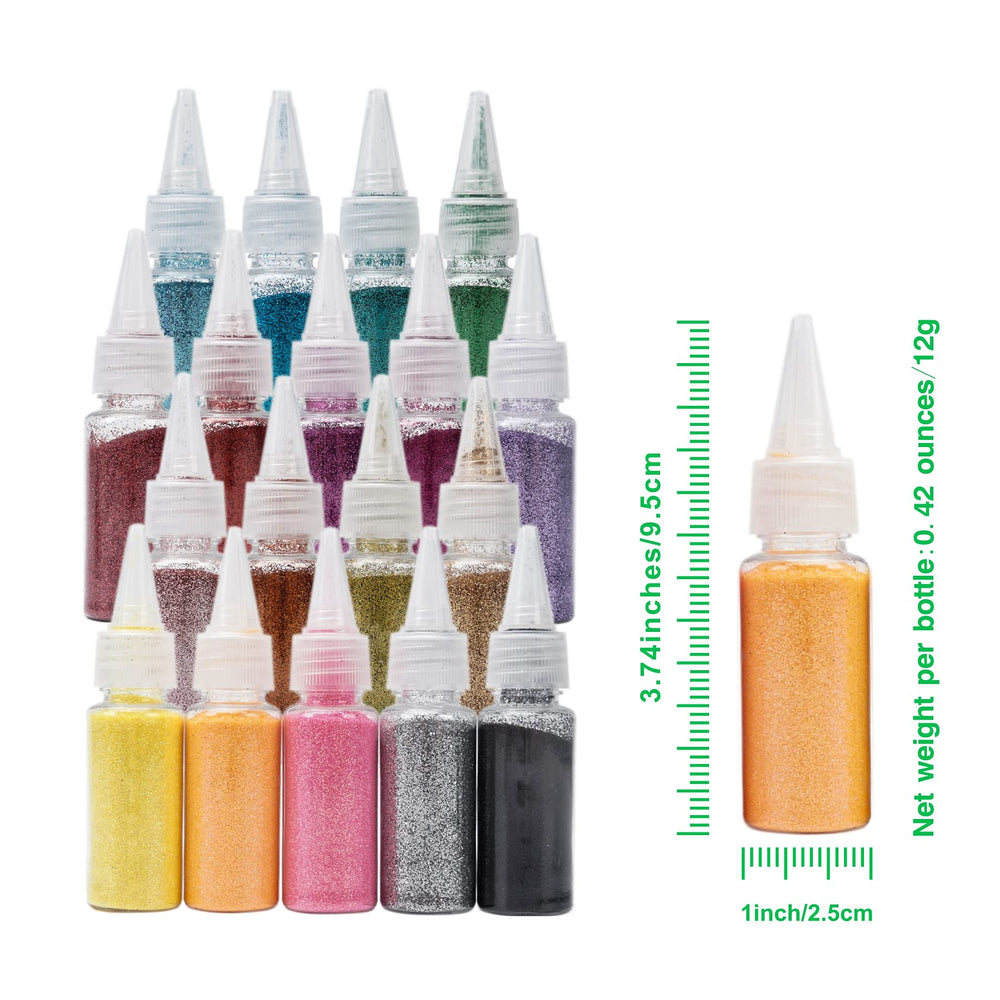 DECOYARDOO glitter applied on nails demonstrating precise color payoff and shine