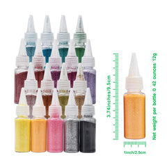 DECOYARDOO glitter applied on nails demonstrating precise color payoff and shine