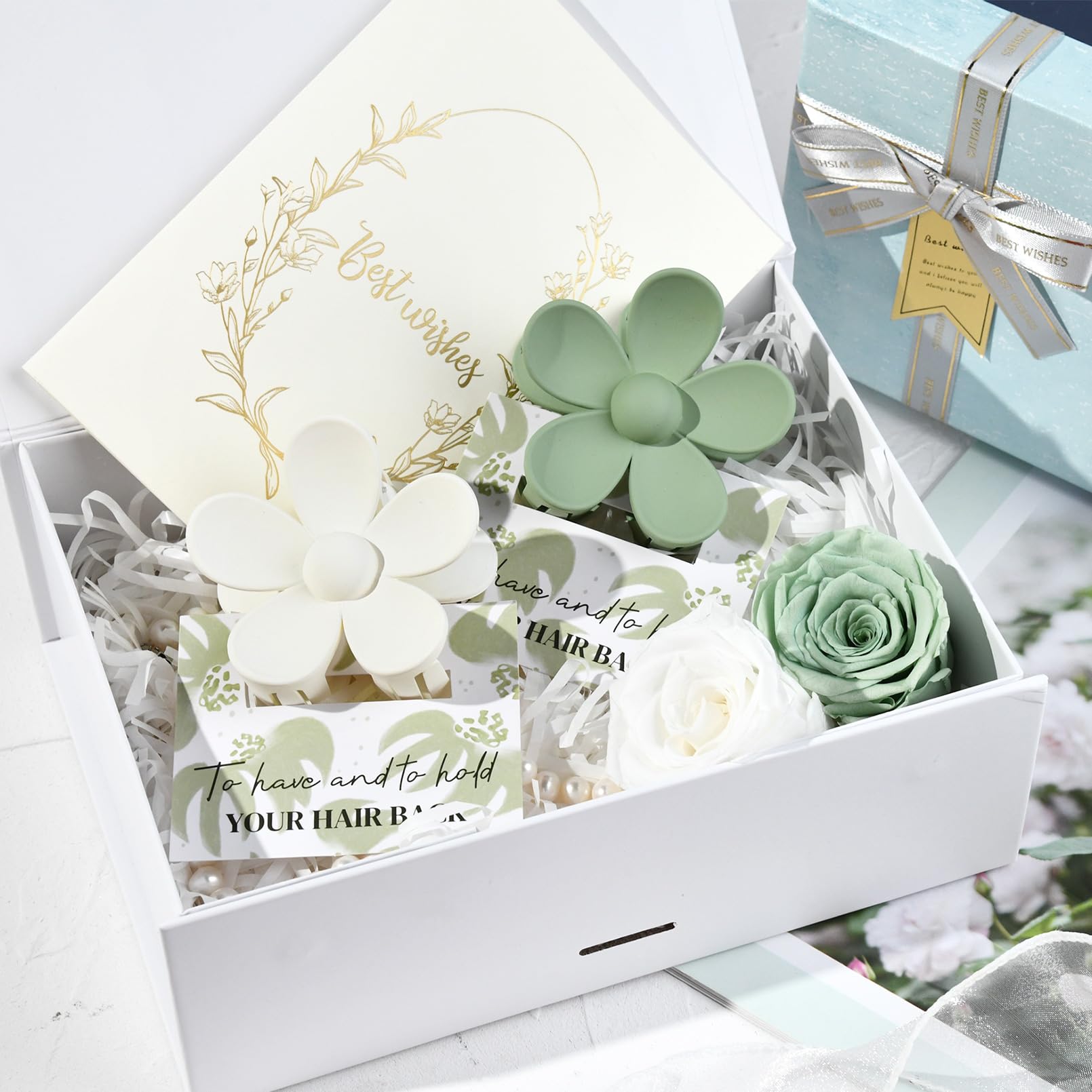 DEEKA single clip paired with its floral card, easy proposal-box styling
