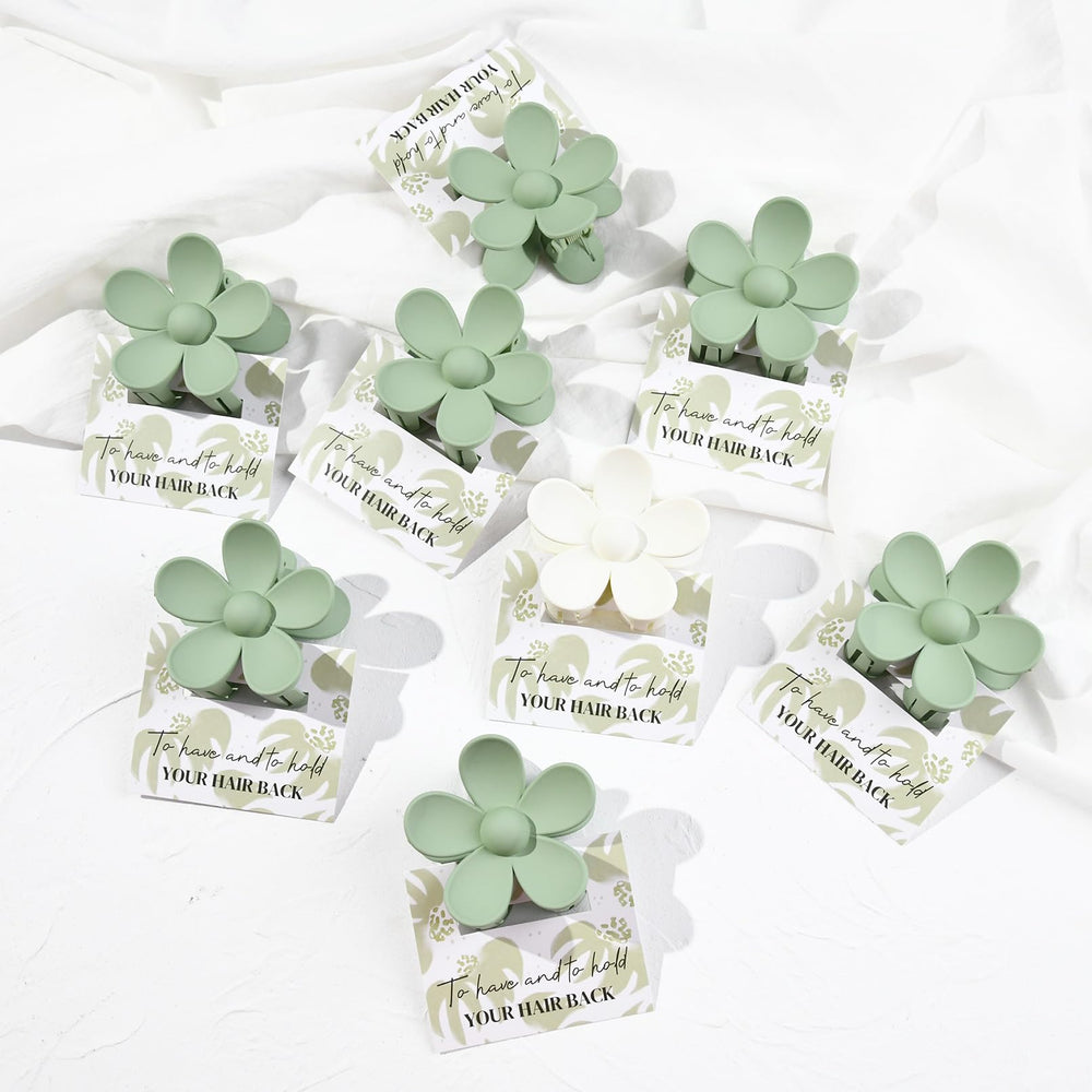 DEEKA gift box with clips arranged, ready-made bridesmaid present