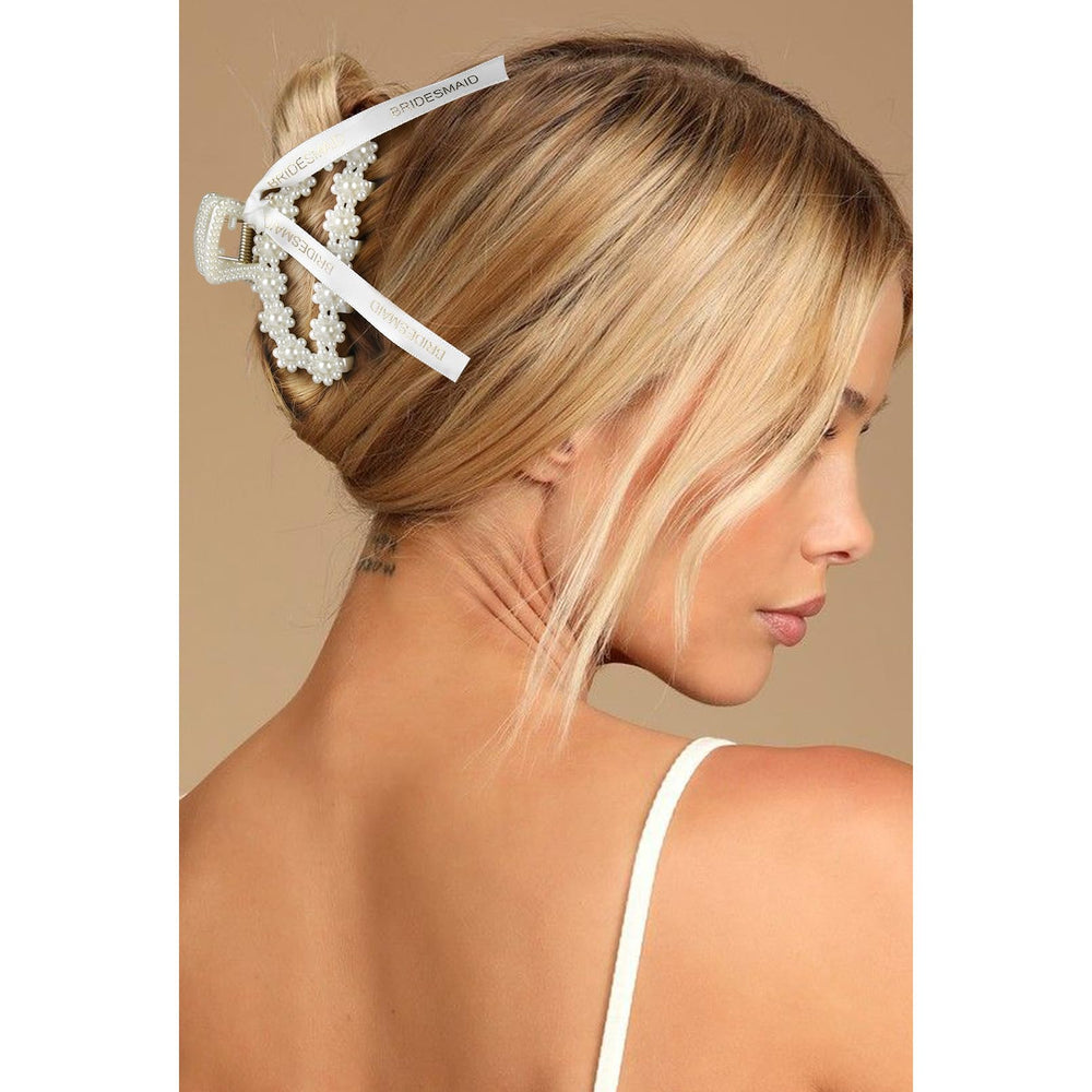 DEEKA clips presented in a gift box for proposal-ready packaging