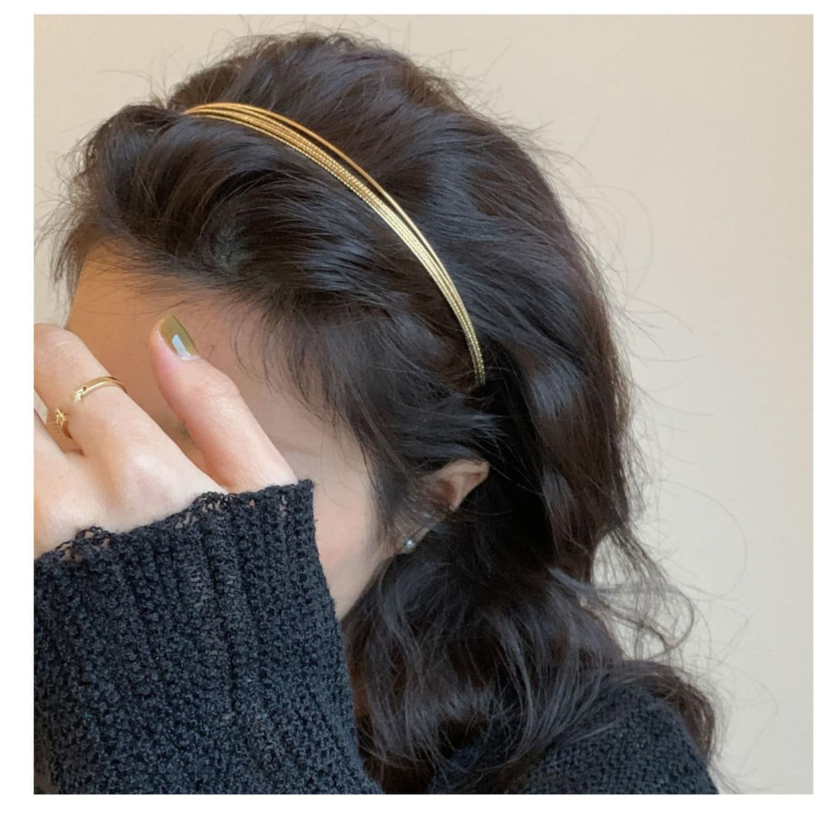 Deghew gold headband front view showing slim layered bands and refined finish for elegant styling