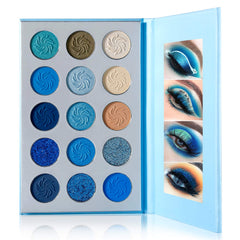 DE'LANCI palette front view showing 15 blue shades and compact layout for travel