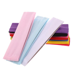 DERAYEE fabric close shot highlighting sweat absorption and quick-dry benefit