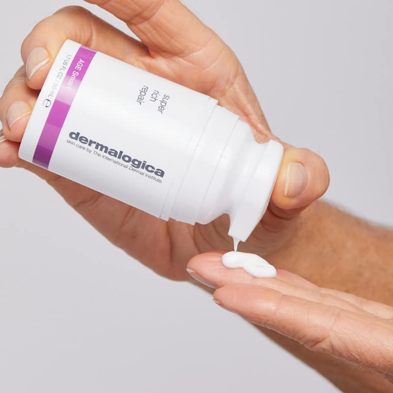 Dermalogica Super Rich Repair closeup of cream dispensed to show concentrated formula benefits