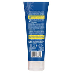 Desert Essence shampoo texture pouring to show lightweight, moisturizing benefit