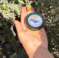 Desert Oasis open salve texture highlighting jojoba-rich smoothness