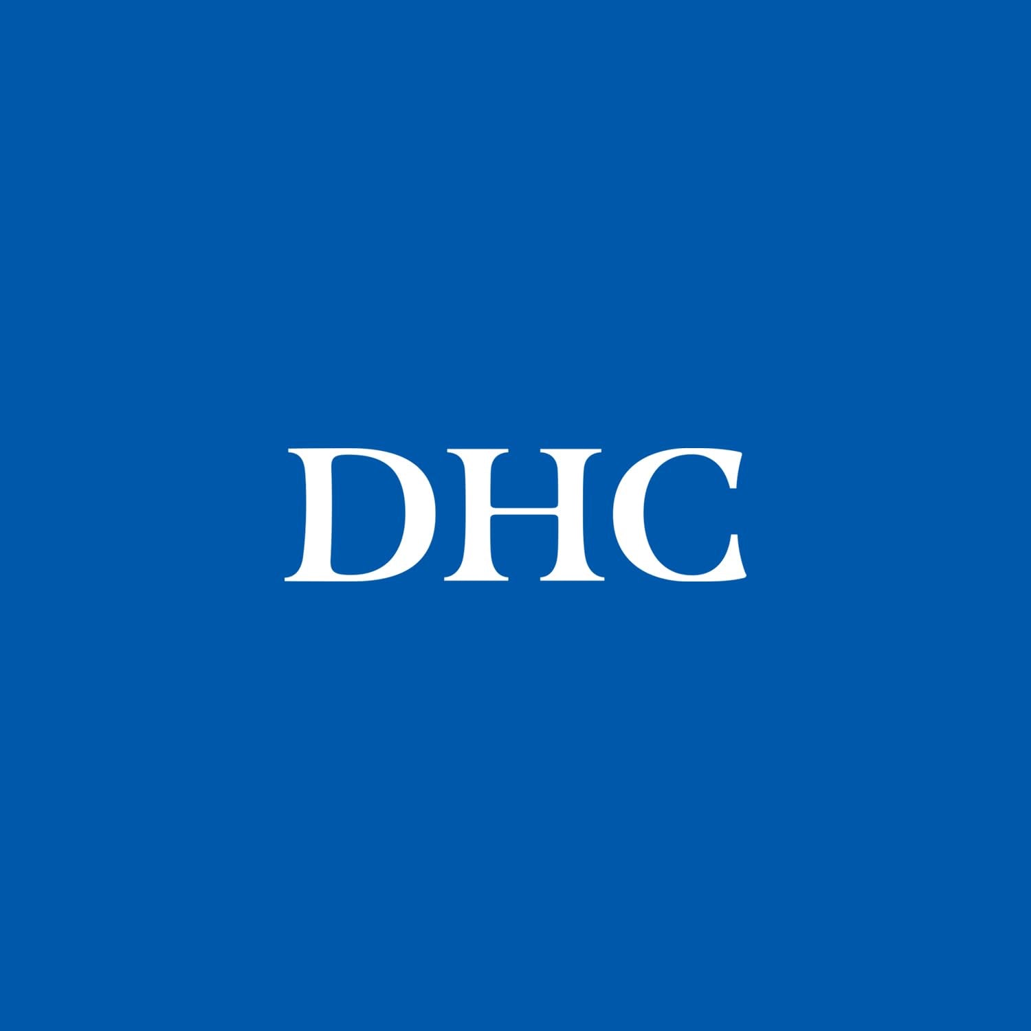 DHC Eyelash Tonic beside a ruler to show 6.5ml size for travel-friendly conditioning