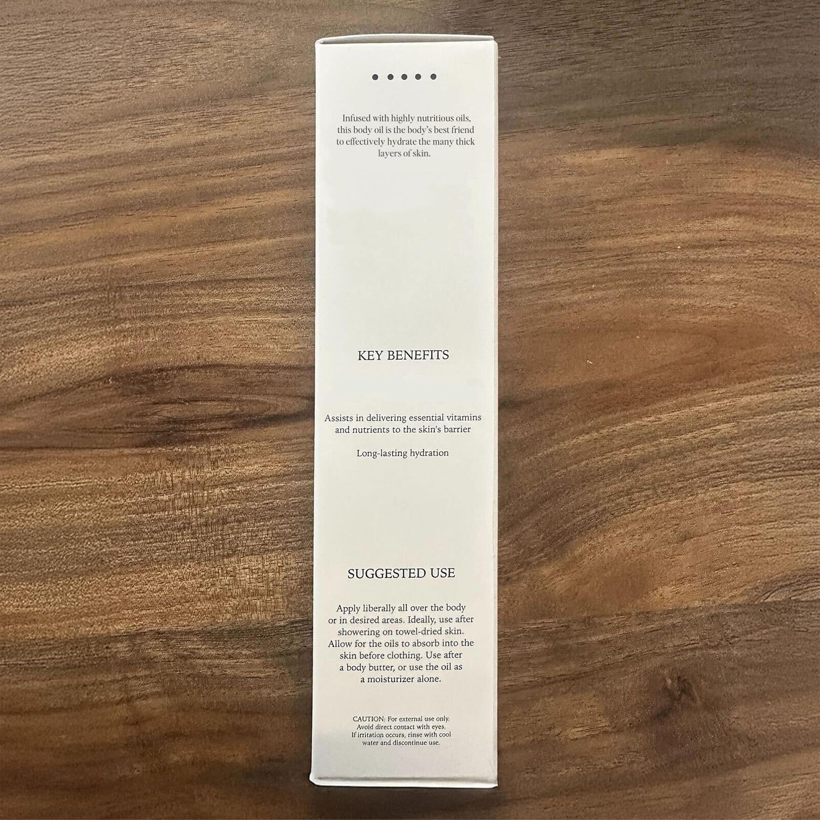 DIME lifestyle image of glowing skin demonstrating an all-over healthy sheen