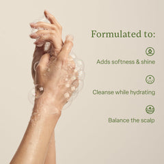 Divi cap and pump close-up for easy dispensing and mess-free use