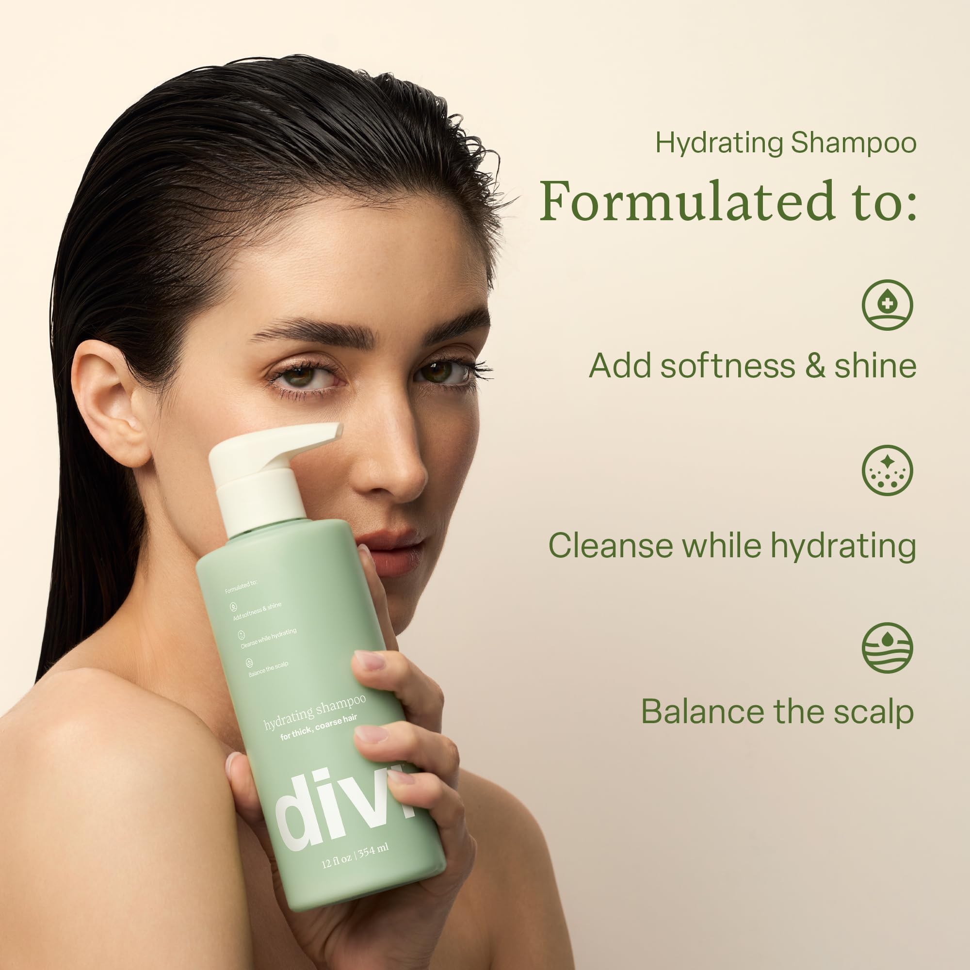 Divi pump dispense closeup demonstrating easy, controlled product access