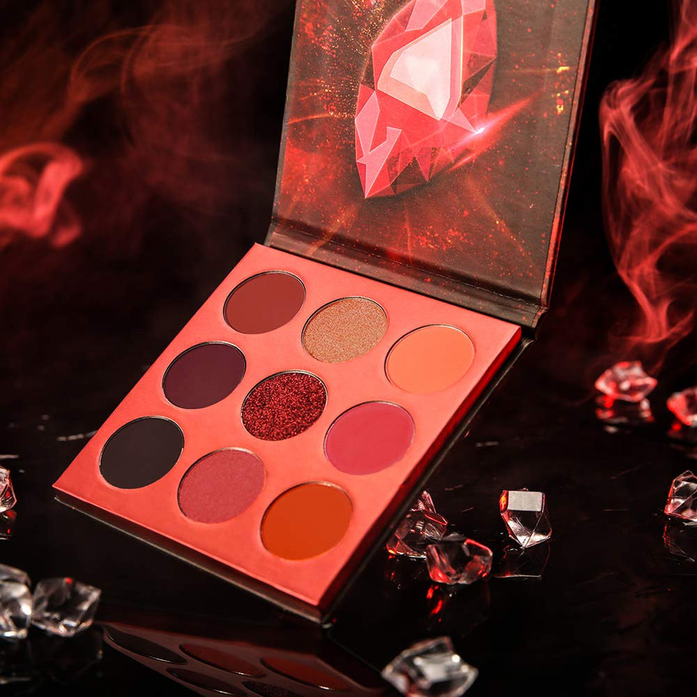 docolor palette with brush showing application ease and targeted blending benefits