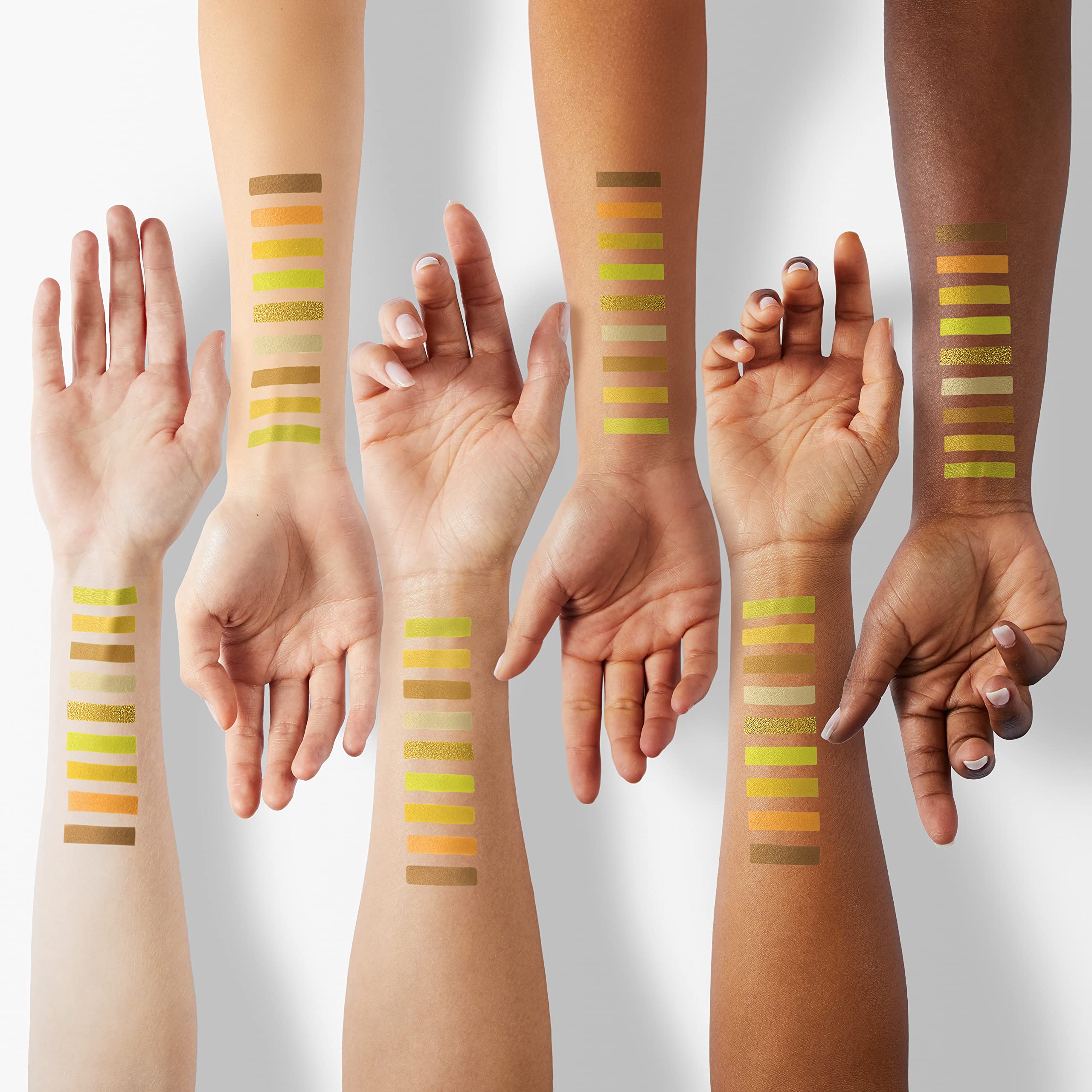 docolor matte and shimmer texture swatch illustrating smooth blendability