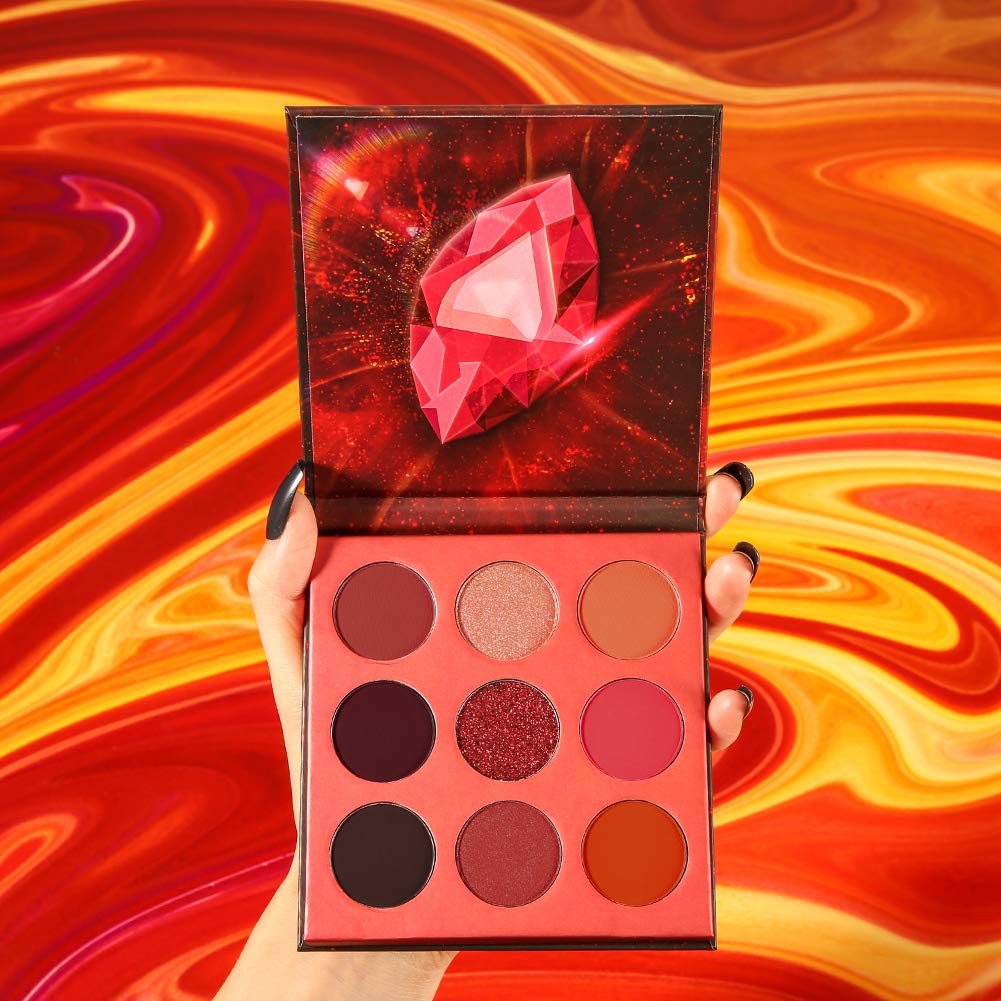 docolor open palette displaying nine red shades useful for versatile day-to-night looks