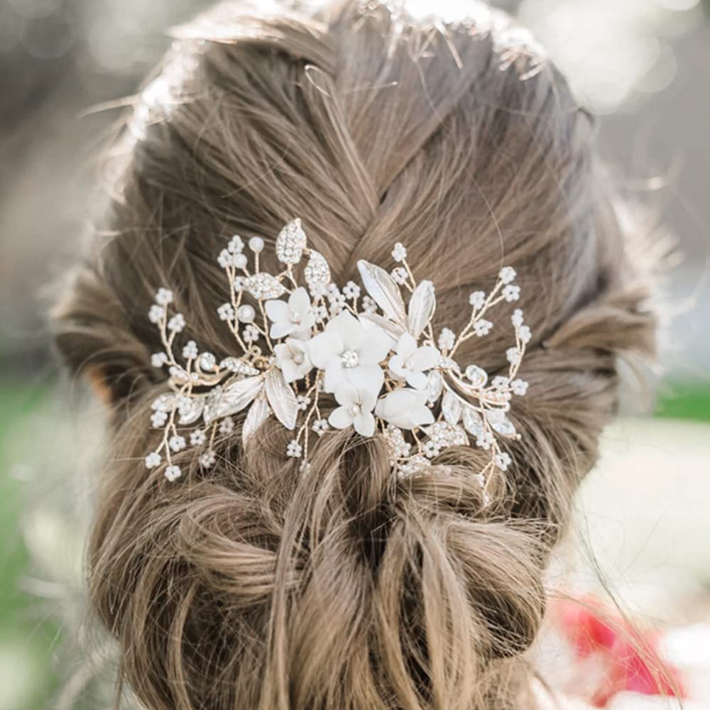 DonLeeving comb styled in bridal updo demonstrating polished finish and photo-ready accent