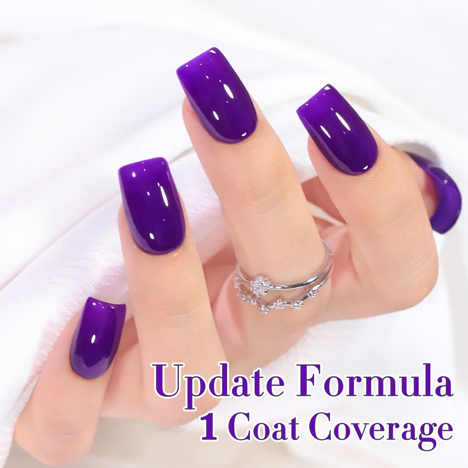 Double Rhythm finished French manicure lifestyle photo, elegant everyday look