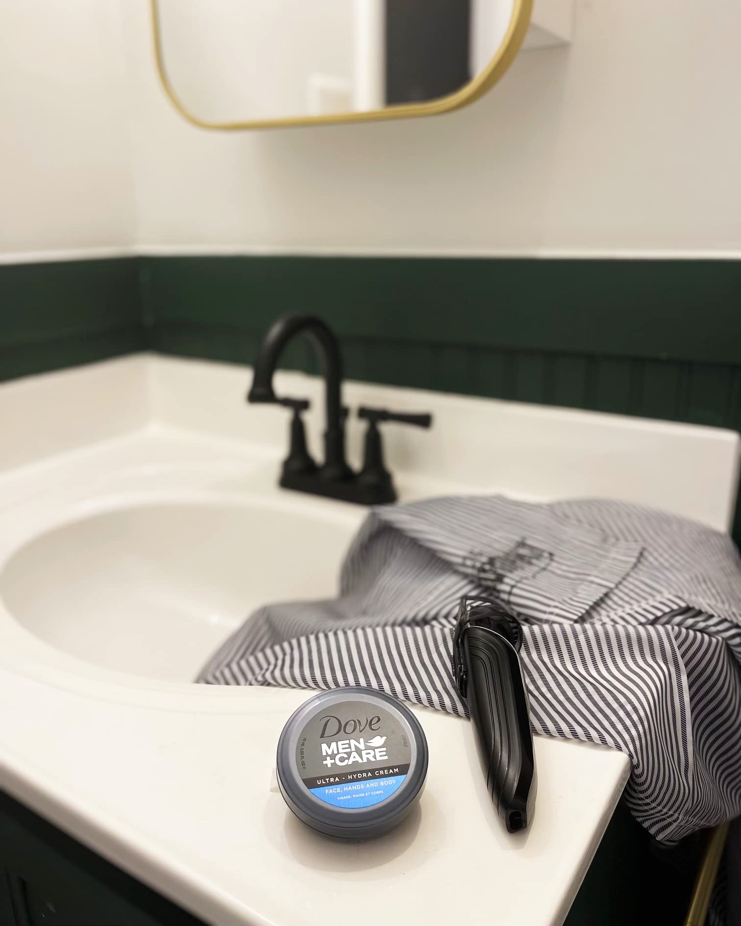 Dove Men+Care used on face after shave showing soothing and non-greasy feel