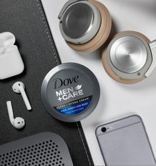 Close-up of Dove Men+Care label highlighting moisturizing technology benefits