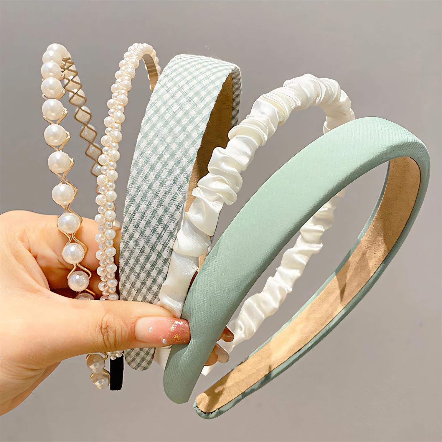 DOXISHRUKY front view of green headband set showing styles and packaging benefit